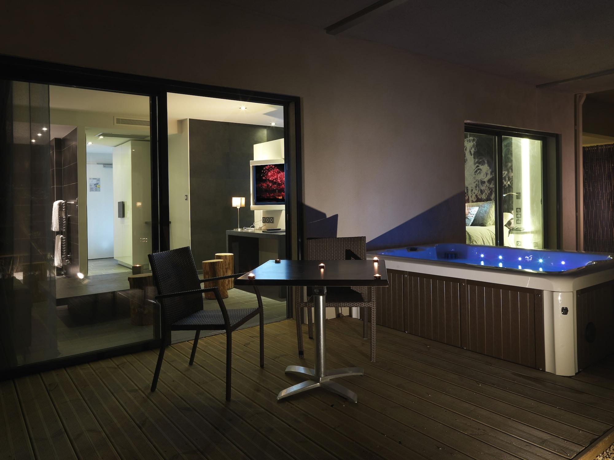 קרקסון Hotel Le Parc - La Table De Franck Putelat מראה חיצוני תמונה